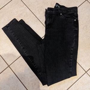 Black skinny Yoga Jeans
